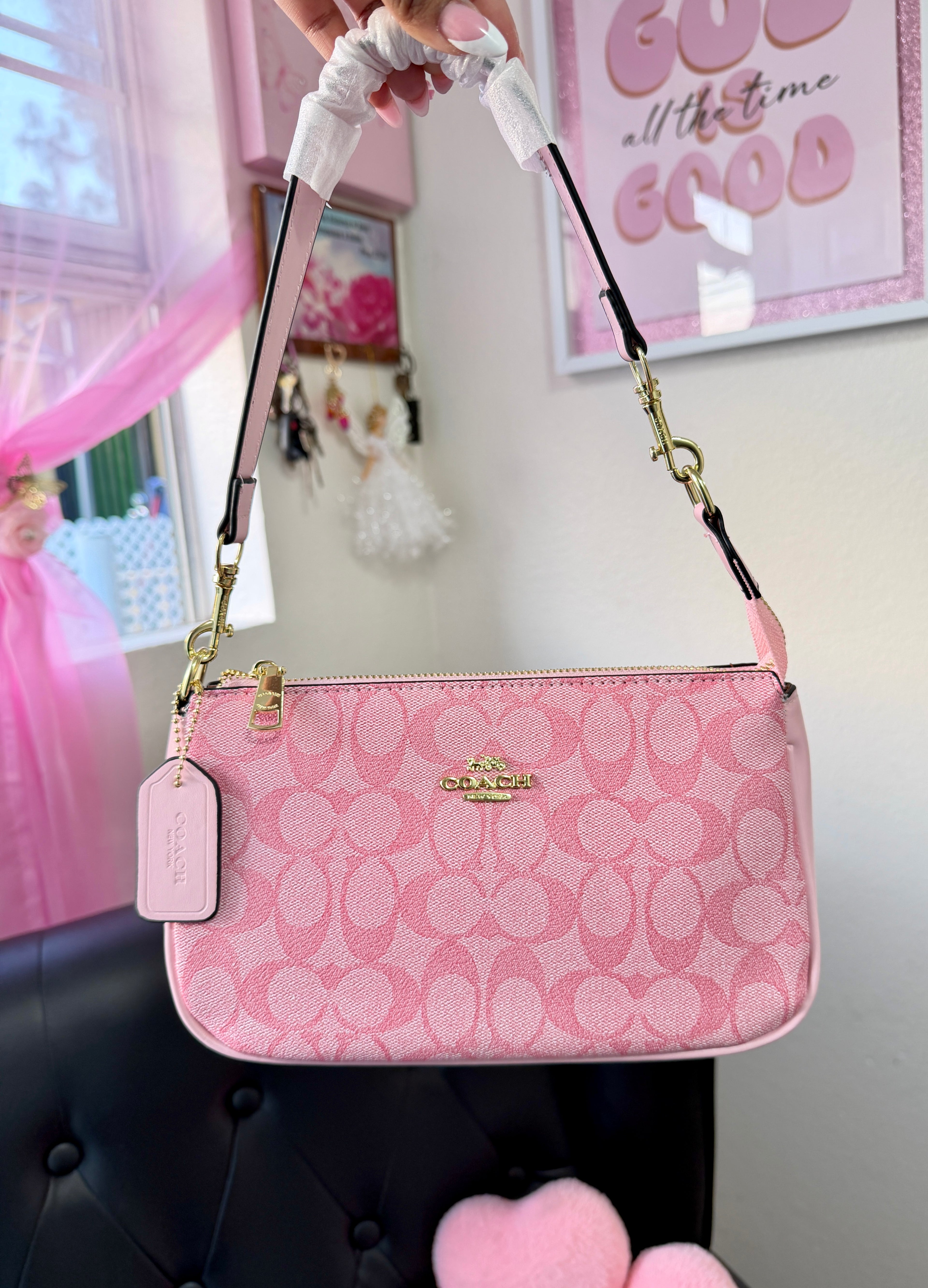 Pink 19
